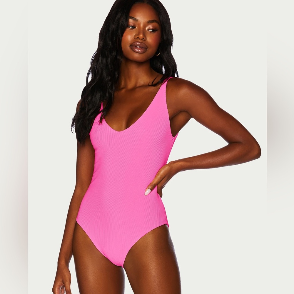 NEW Beach Riot Reese Rib one-Piece swimsuit Neon Pink Size XS $148